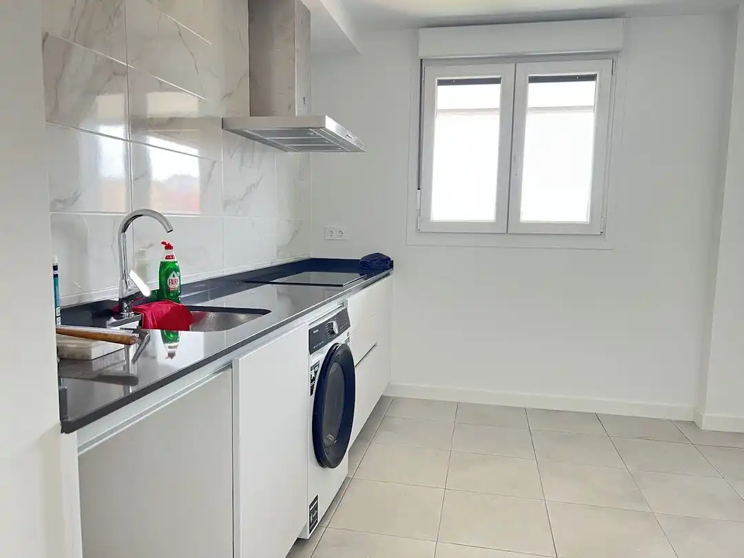 Küche von Wohnung zur Miete in Siero mit Klimaanlage, Heizung und Terrasse