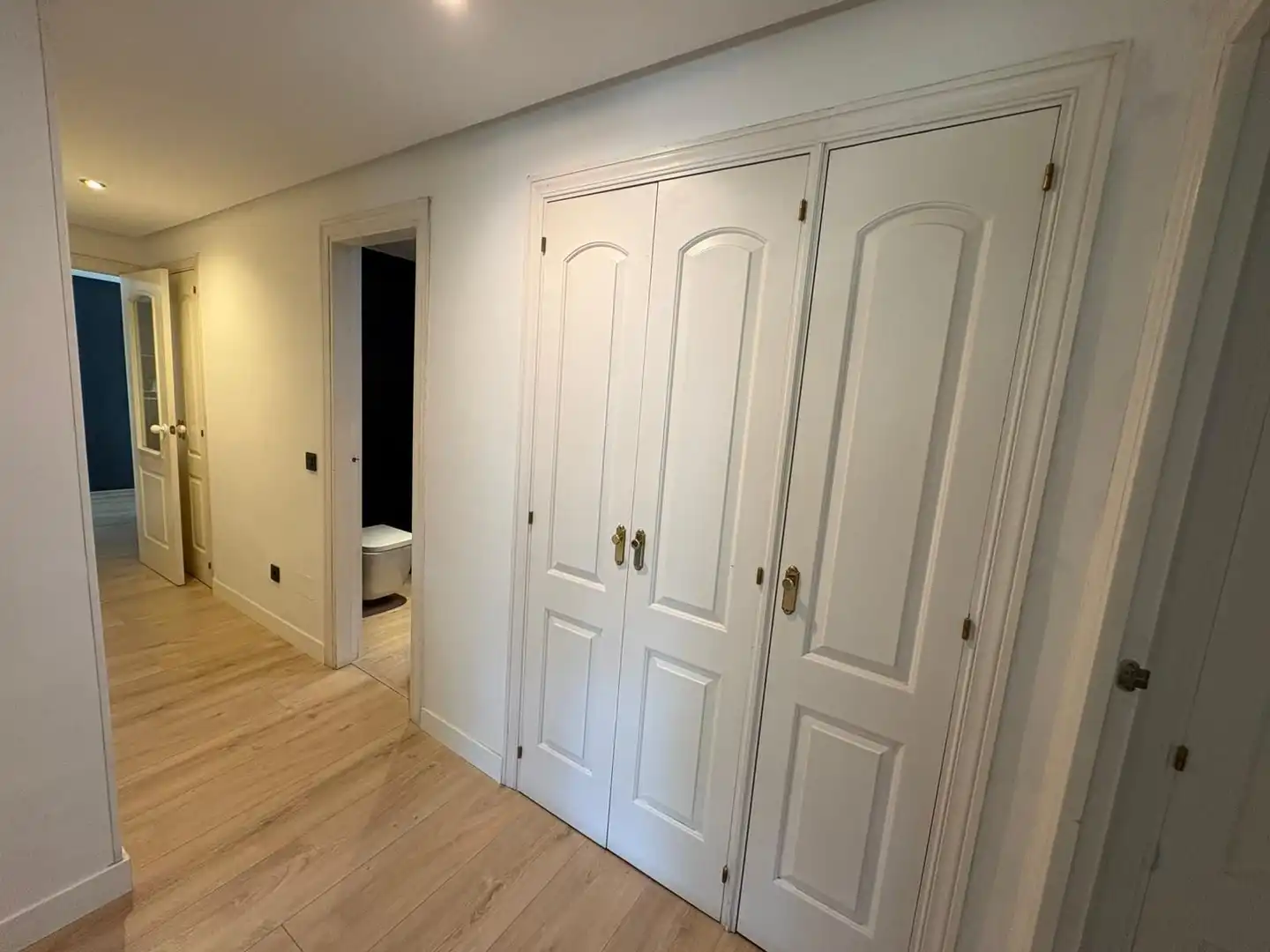 Wohnung zum Verkauf in Madrid mit Heizung, Abstellraum und Gemeinschaftspool