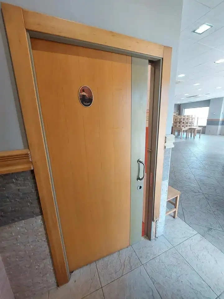 Gewerbefläche zum Verkauf in Oeste, imagen 14