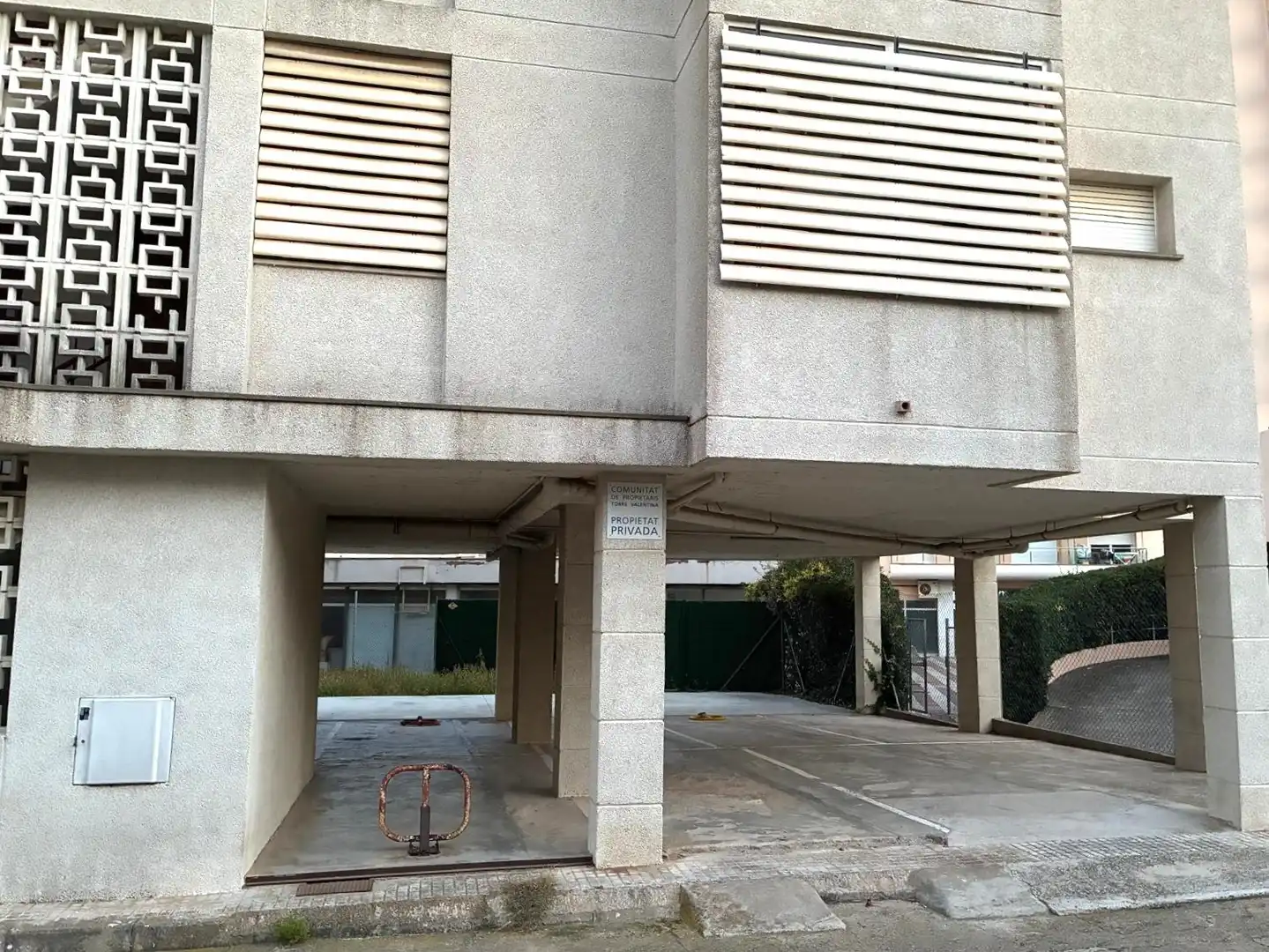 Garage zum Verkauf in MANUEL DE FALLA, Torre Valentina - Mas Vilar de La Mutxada - Treumal