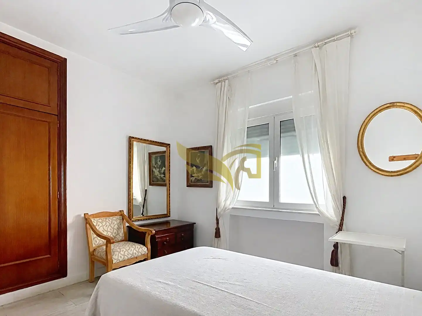 Bedroom of Flat for sale in Sevilla  with Air Conditioner, Heating and Furnished