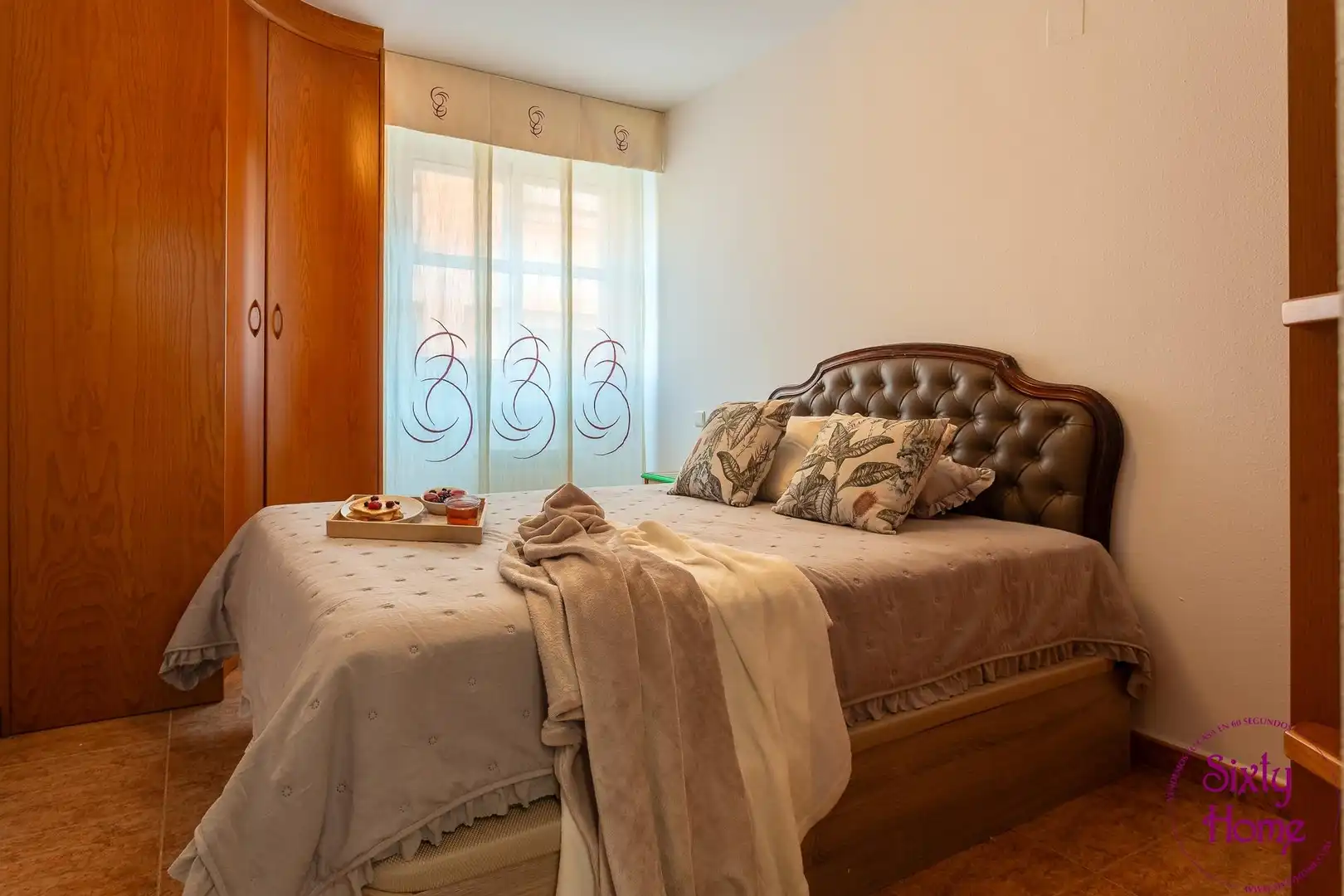 Piso en venta en Calle OSA MAYOR, 24, Valdefierro