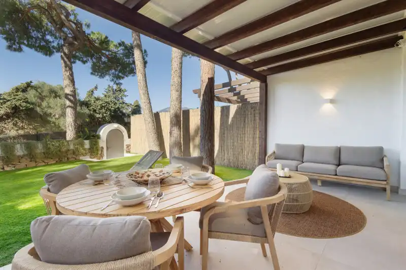 Terrasse von Wohnungen zur Miete in Marbella mit Klimaanlage, Möbliert und Fernseher