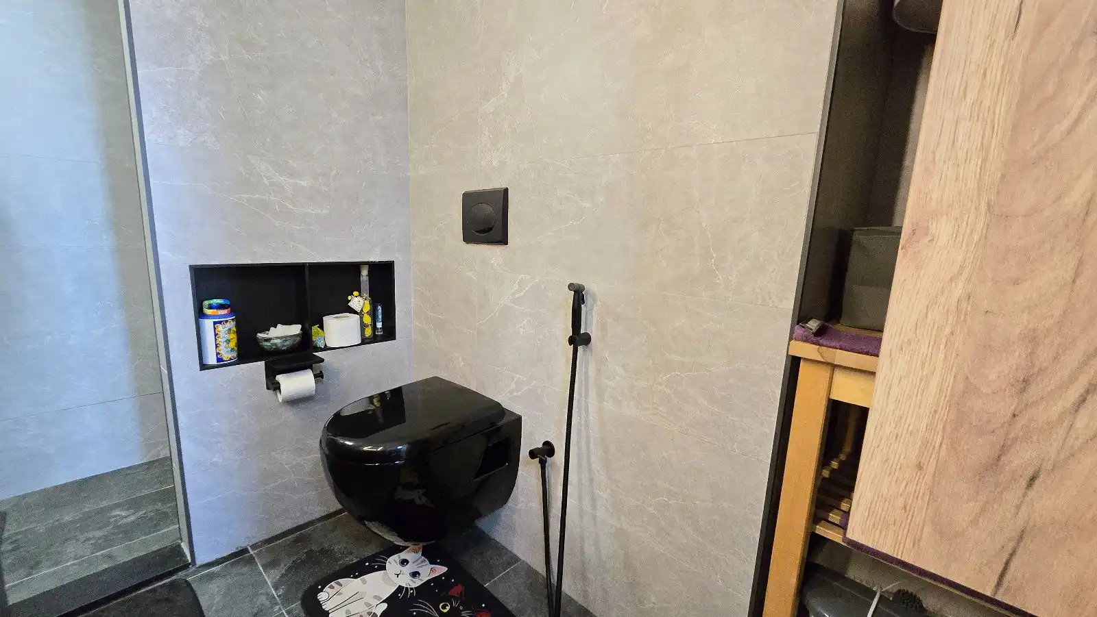 Bathroom of Flat for sale in Benalmádena  with Air Conditioner, Heating and Swimming Pool