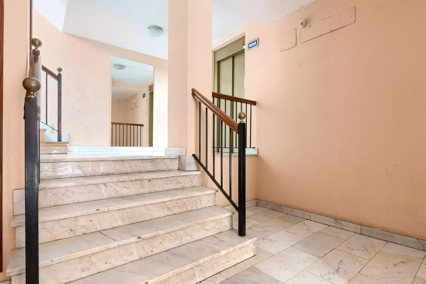 Apartamento en venta en Barakaldo  con Calefacción, Trastero y Amueblado