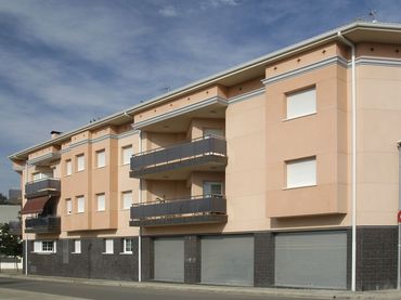 Local comercial en alquiler en Calle  TORRENT 1