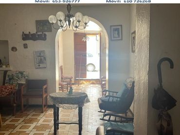 Casa con jardín en venta en Almonte ciudad