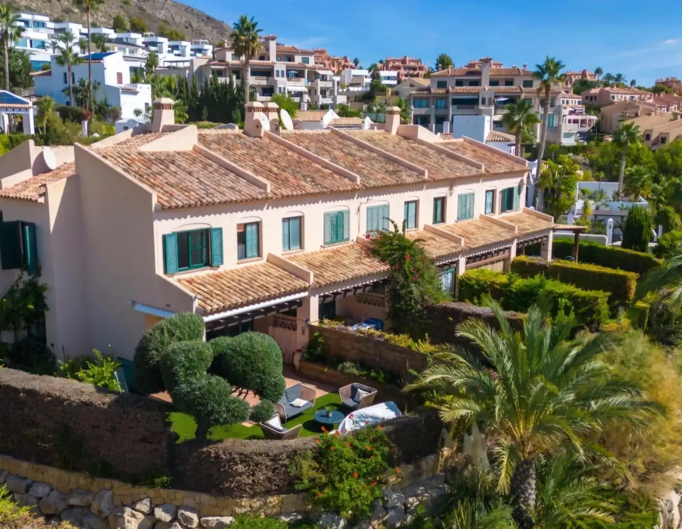 Adossat amb jardí de lloguer a Golf Bahía, imagen 15