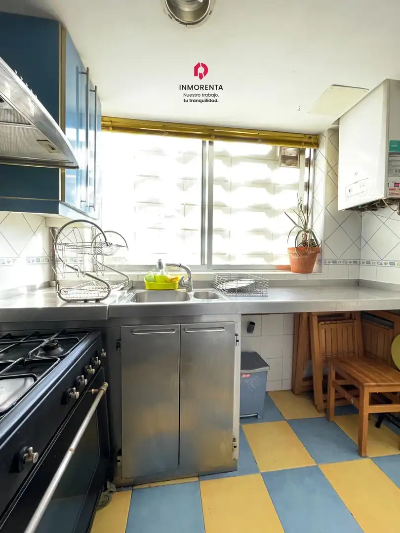 Cocina de Piso en venta en Fuenlabrada con Calefacción y Jardín privado