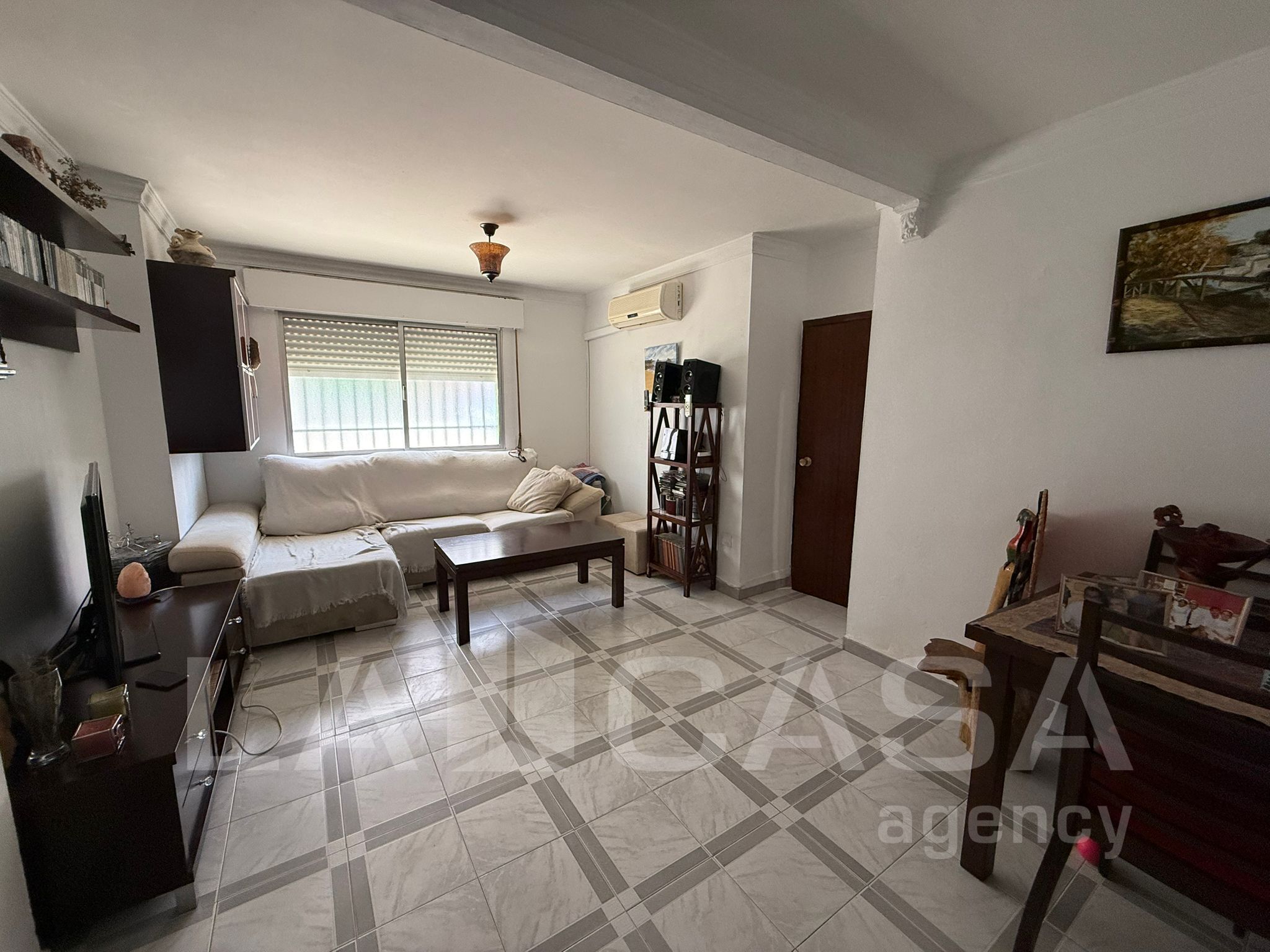 Sala de estar de Piso en venta en Alcalá de Guadaira con Aire acondicionado