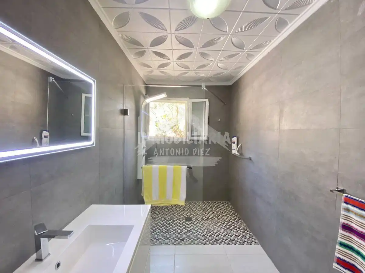 Baño de Casa o chalet de alquiler en Aspe con Calefacción y Amueblado