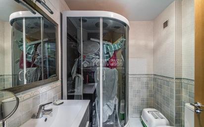 Bathroom of Flat for sale in Leganés  with Heating and Storage room