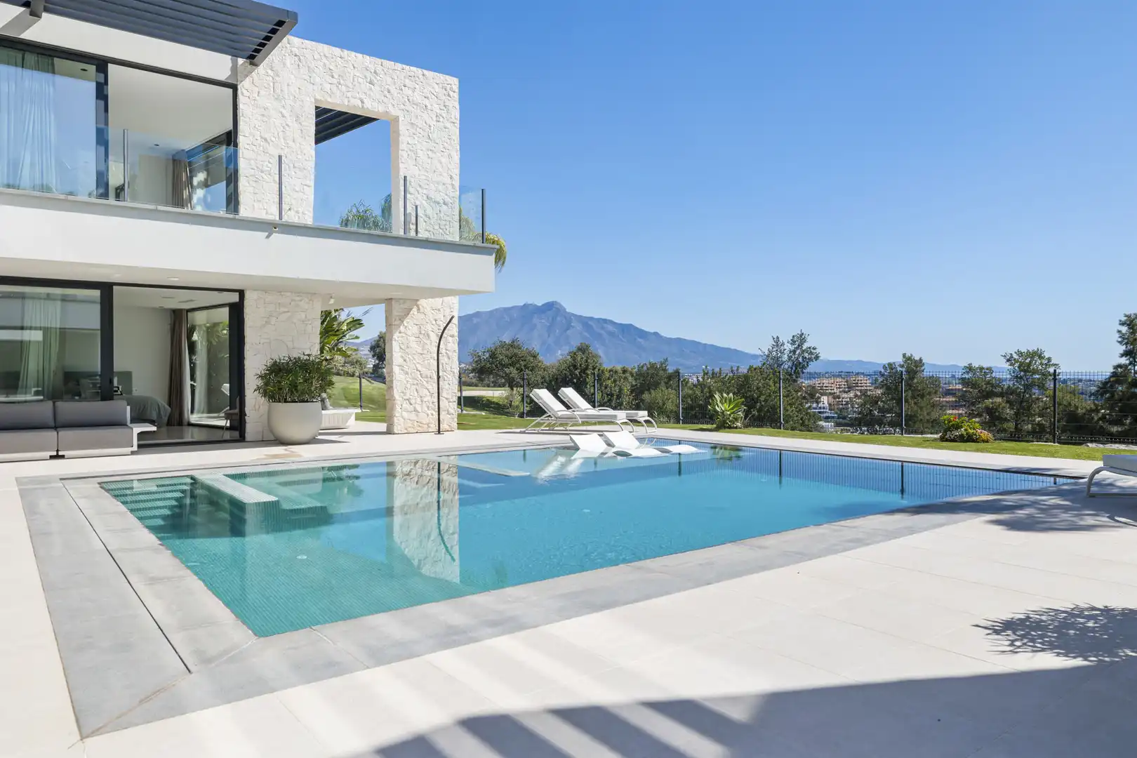 House with pool for sale in La Alquería, imagen 3