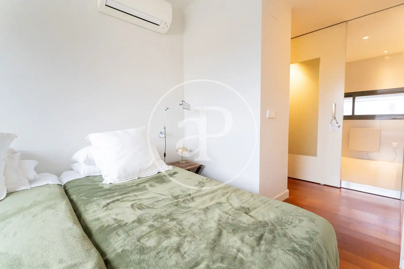 Piso en venta en C. Julio Caro Baroja, Encinar de los Reyes