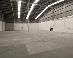 Nau industrial de lloguer en Picassent amb Alarma