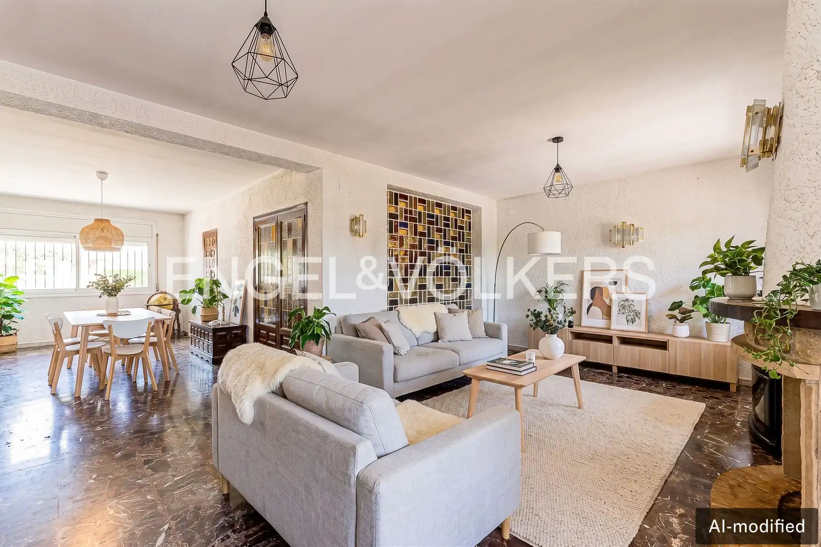 Sala d'estar de Casa o xalet en venda en Cubelles amb Aire condicionat, Calefacció i Jardí privat