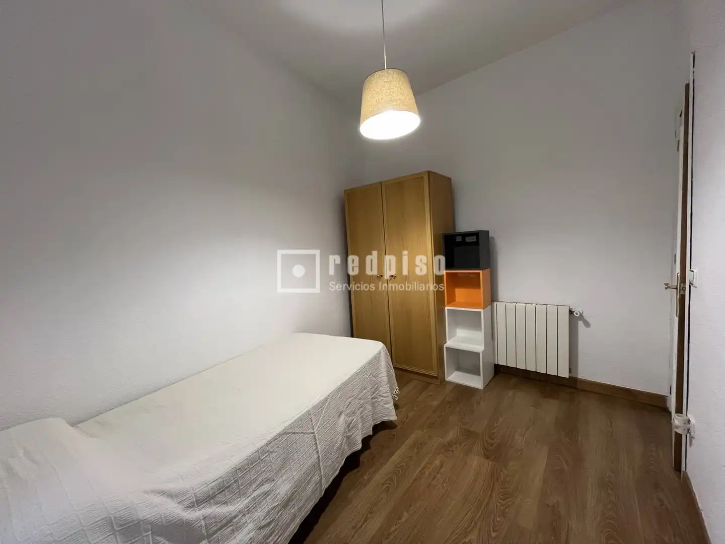 Schlafzimmer von Wohnung zur Miete in Madrid mit Heizung und Möbliert