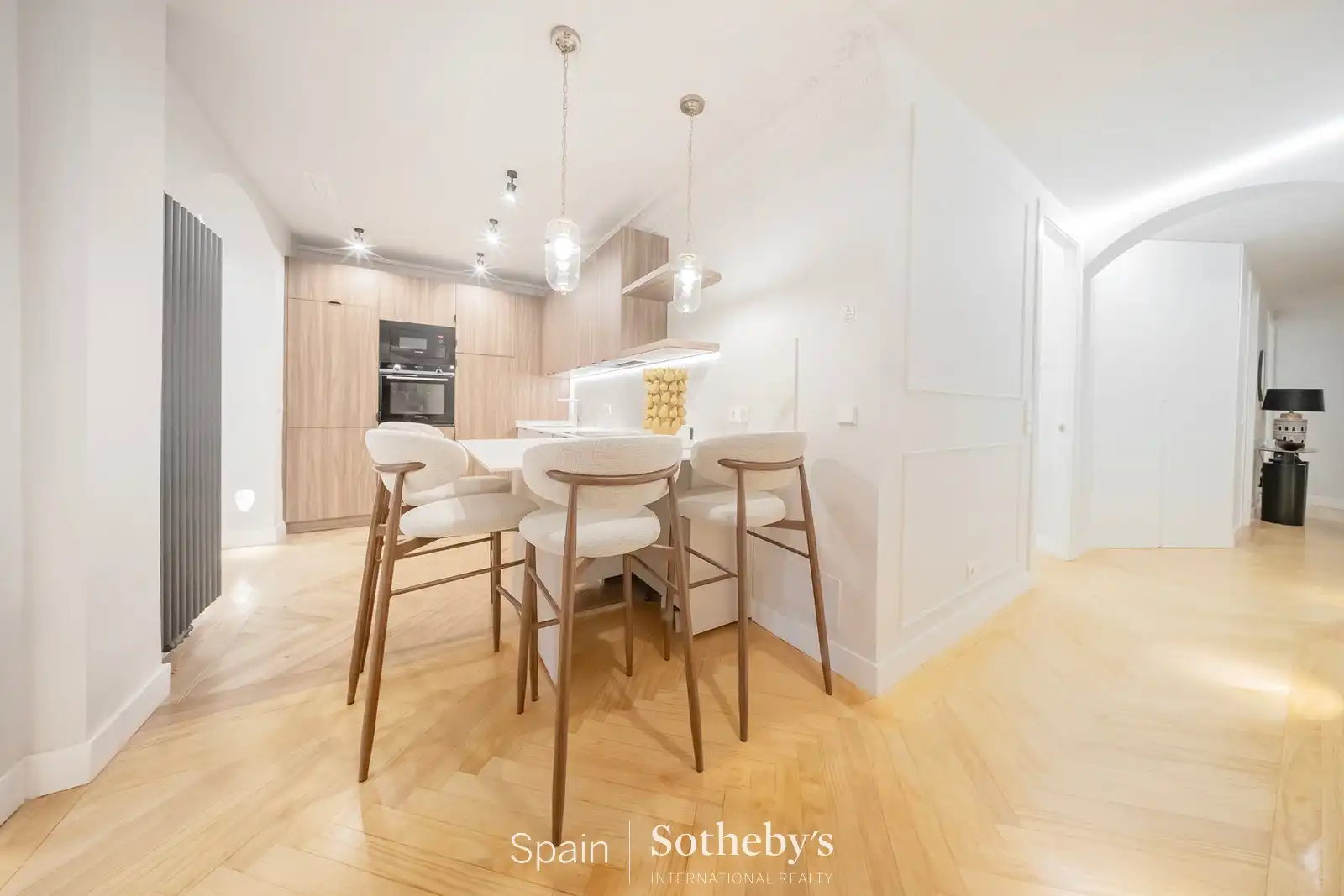 Kitchen of Apartments for sale in Madrid  with Air Conditioner and Heating