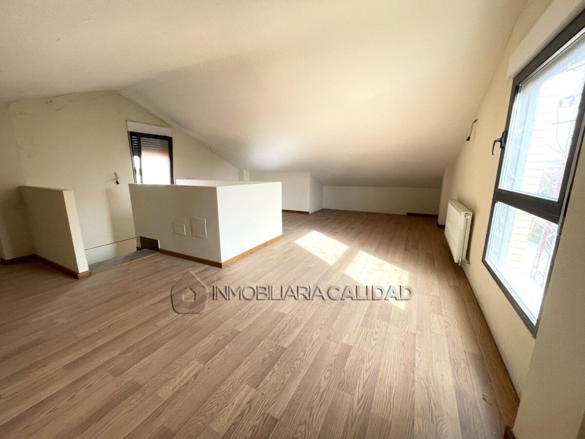 Casa o chalet en venta en Alfoz de Quintanadueñas con Calefacción