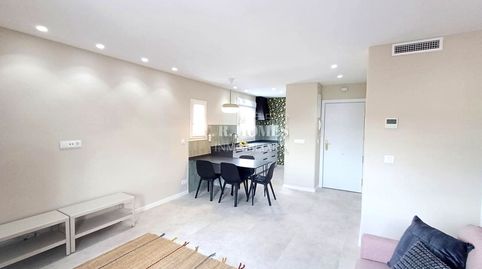 Foto 5 de Piso en venta en Almendrales, Madrid Capital