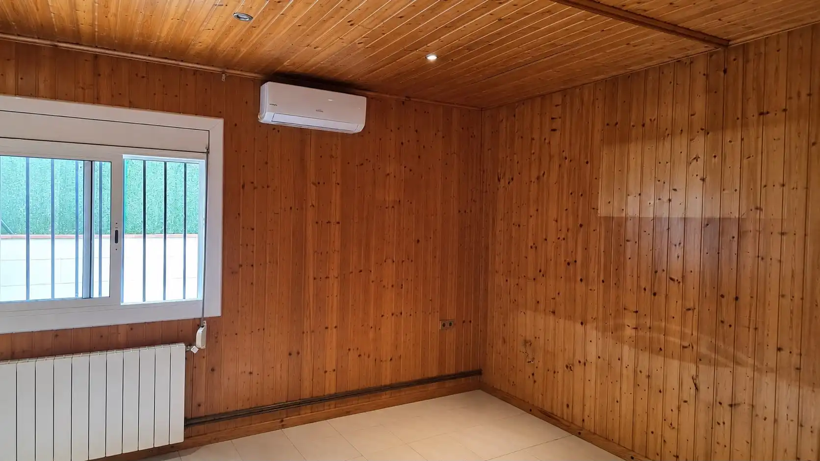 Ático en venta en L'Hospitalet de Llobregat con Aire acondicionado, Calefacción y Terraza