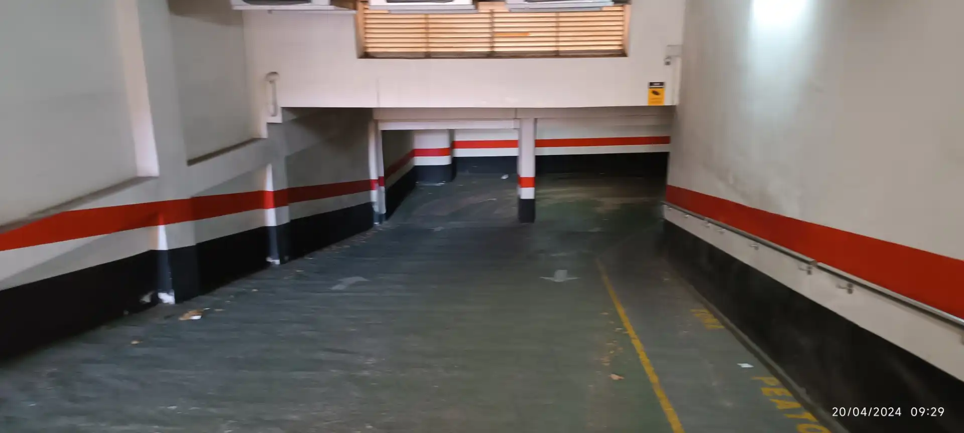 Parking of Garage for rent in Casco Histórico