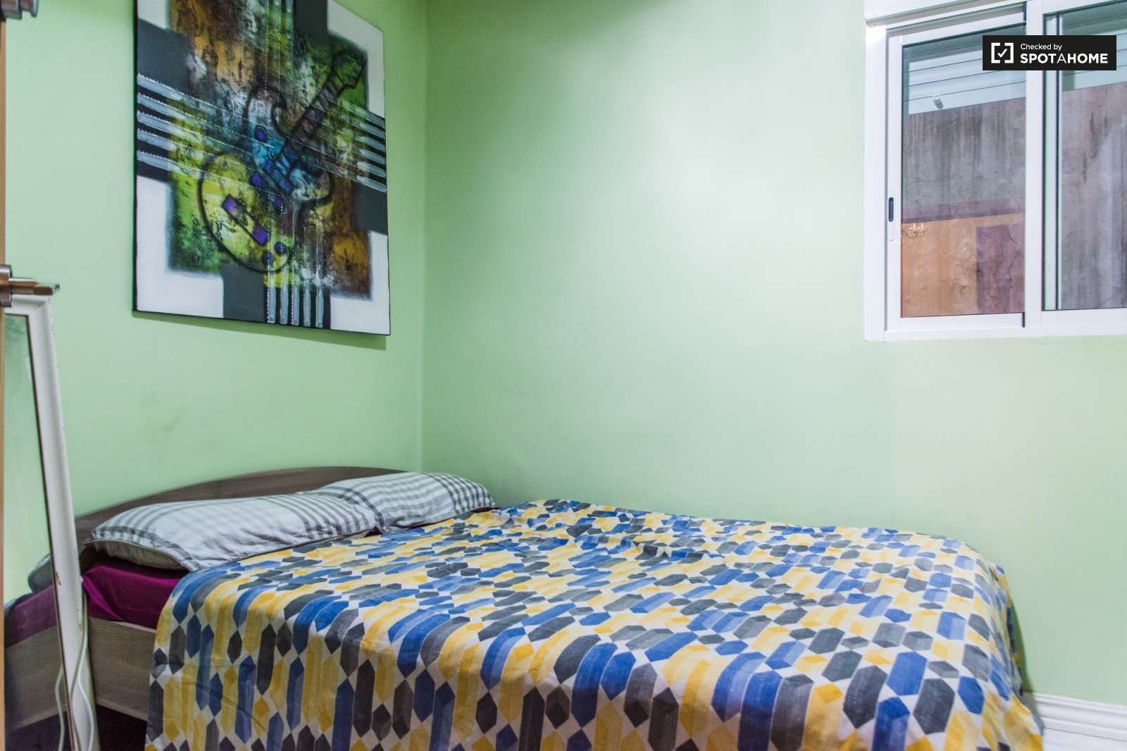 Schlafzimmer von Wohnung zur untervermieten in  Valencia Capital mit Klimaanlage, Terrasse und Möbliert