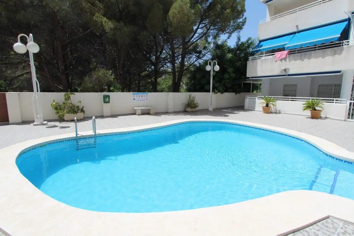 Swimming pool of Flat for sale in Oropesa del Mar / Orpesa  with Air Conditioner, Terrace and Storage room