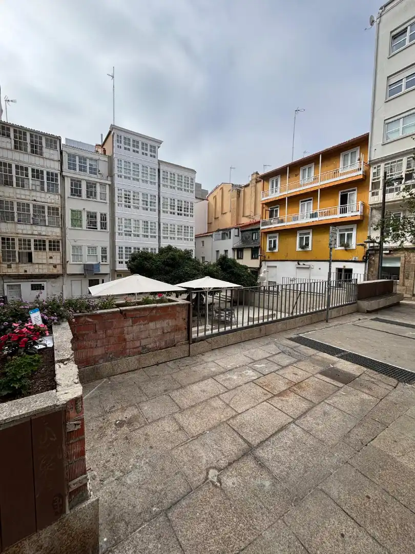 Àtic amb ascensor en venda a Rúa Orzán