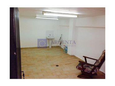 Locale commerciale in vendita a Calle Bellavista