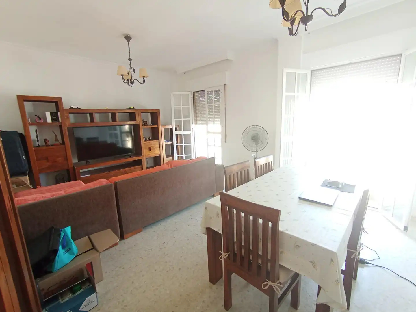 Sala d'estar de Casa o xalet en venda en Dos Hermanas amb Aire condicionat, Terrassa i Traster