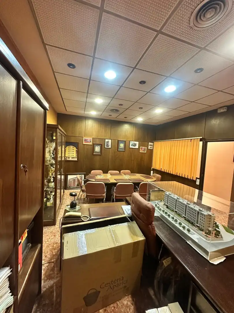Commercial properties for sale in Torrent  with Air Conditioner and Furnished
