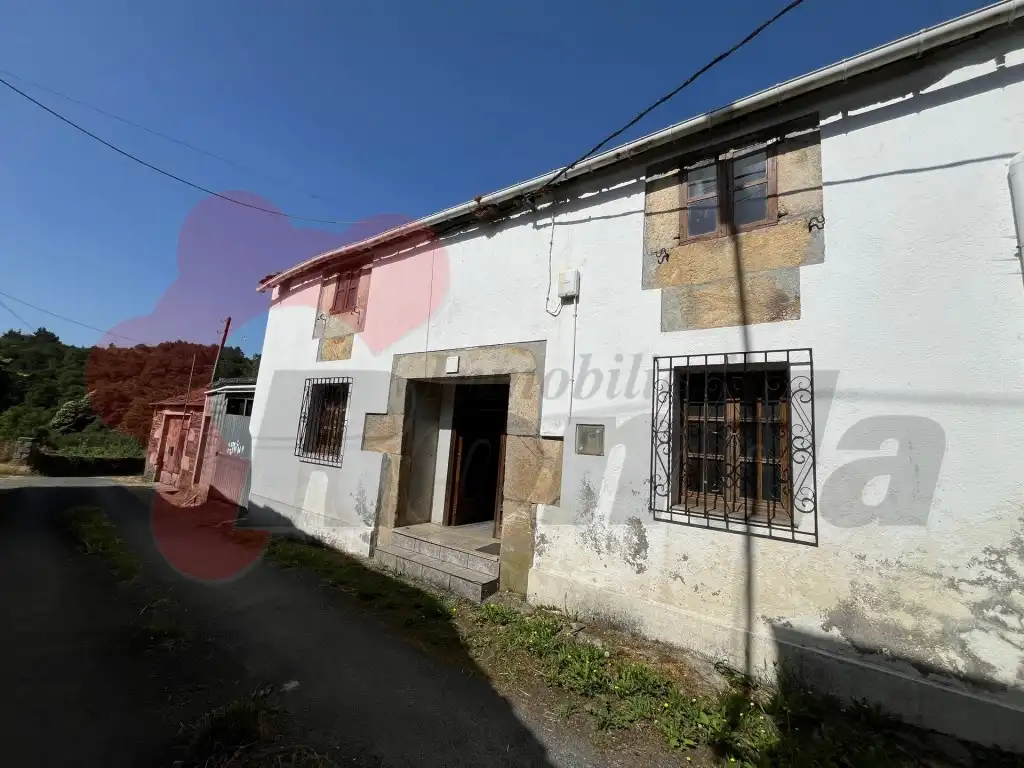 Vista exterior de Casa o chalet en venta en Guntín