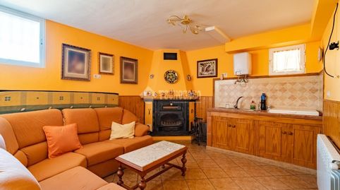 Casa en venta en Jun, imatge 5