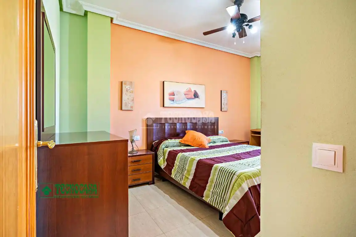 Bedroom of Flat for sale in Viator