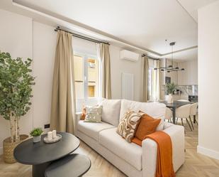 Living room of Planta baja for sale in  Madrid Capital  with Air Conditioner, Heating and Terrace