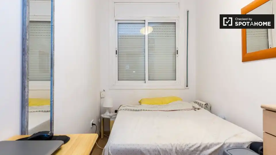 Room in Barcelona, Barcelona