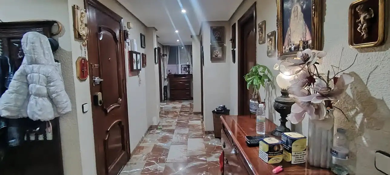 Piso en venta en Linares con Aire acondicionado, Calefacción y Jardín privado