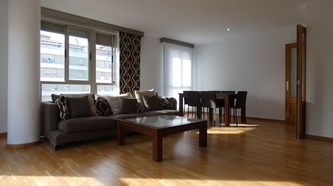 Foto 2 von Wohnung zur Miete in Almazora, Avenida de Valencia - Avenida de Casalduch, Castellón de la Plana / Castelló de la Plana