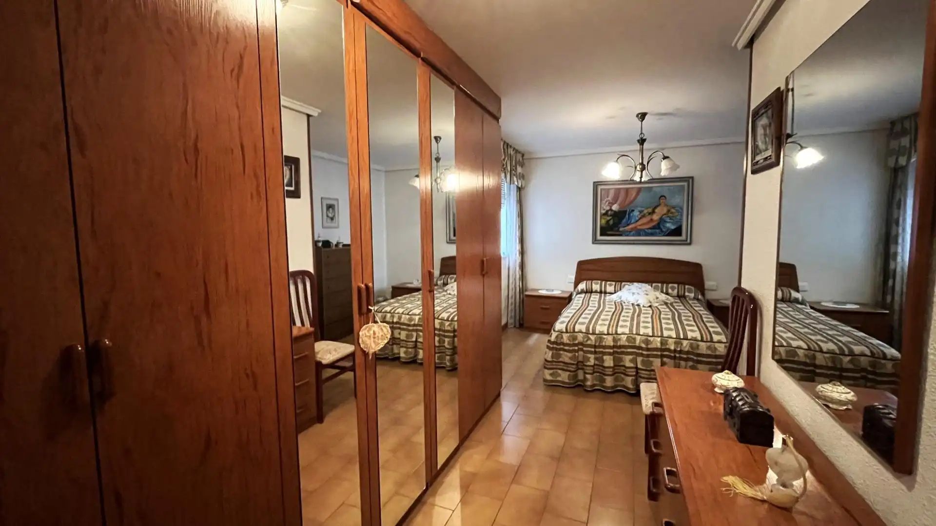 Dormitori de Apartament de lloguer en Valencia amb Moblat