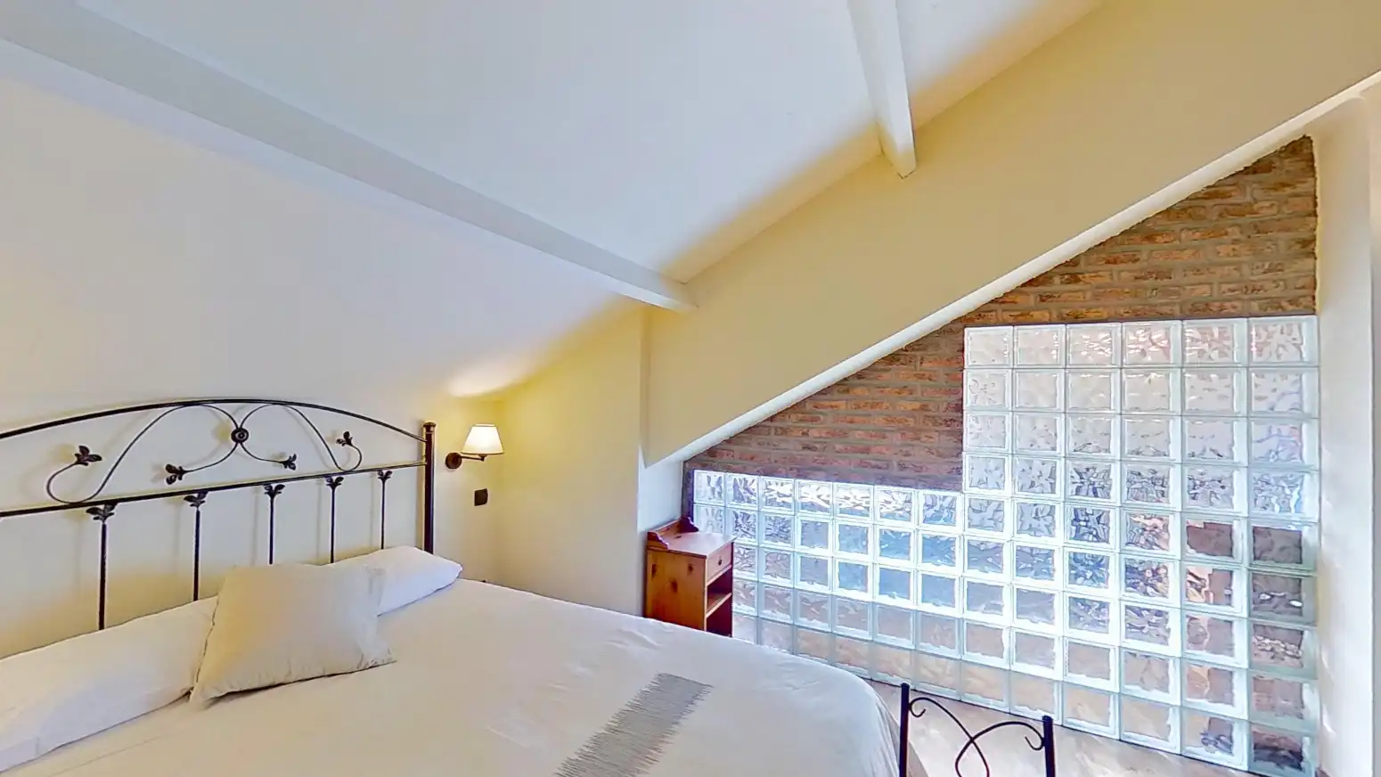 Bedroom of Flat for sale in Miengo  with Heating, Private garden and Parquet flooring