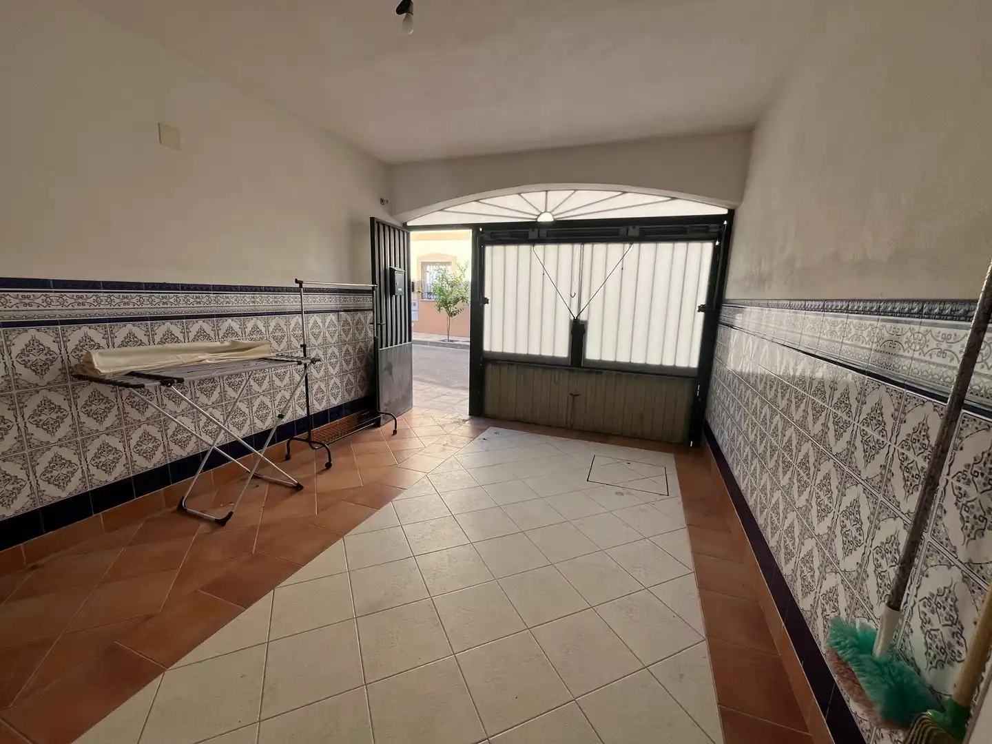 Jardín de Casa adosada en venta en Cáceres con Aire acondicionado, Calefacción y Terraza