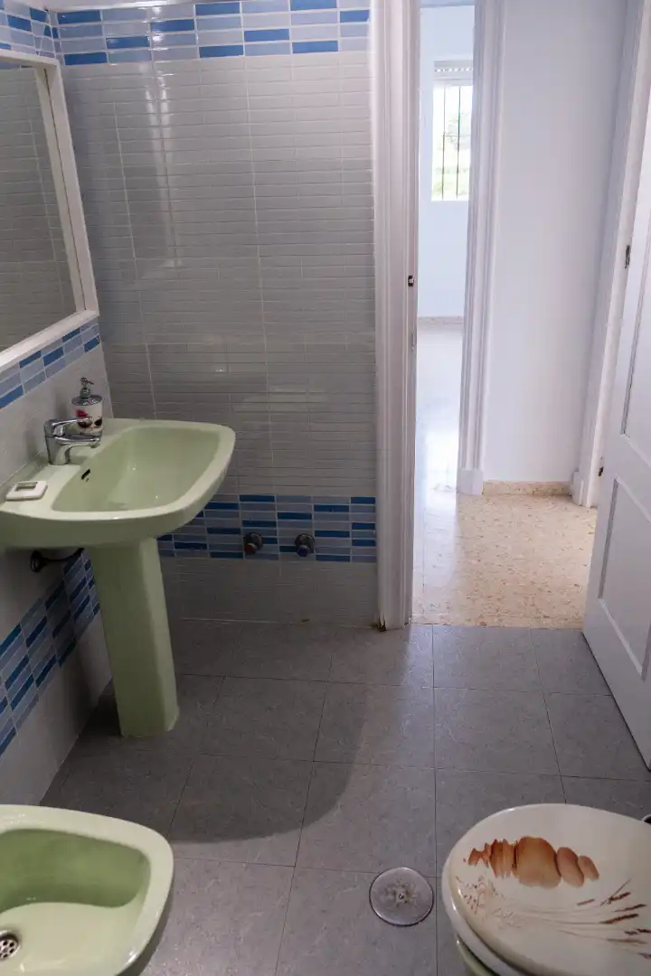 Bathroom of Detached homes for sale in Sanlúcar de Barrameda