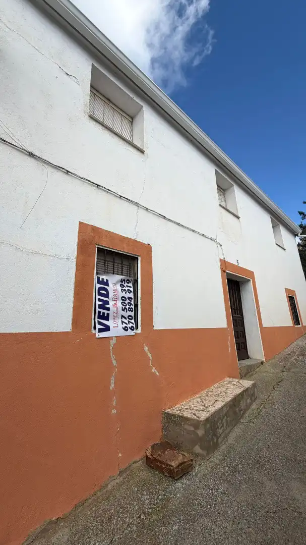 Außenansicht von Country house zum Verkauf in Benquerencia de la Serena mit Möbliert