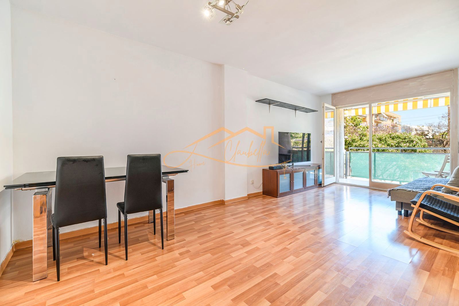 Vista exterior de Pis en venda en Castelldefels amb Aire condicionat, Calefacció i Parquet