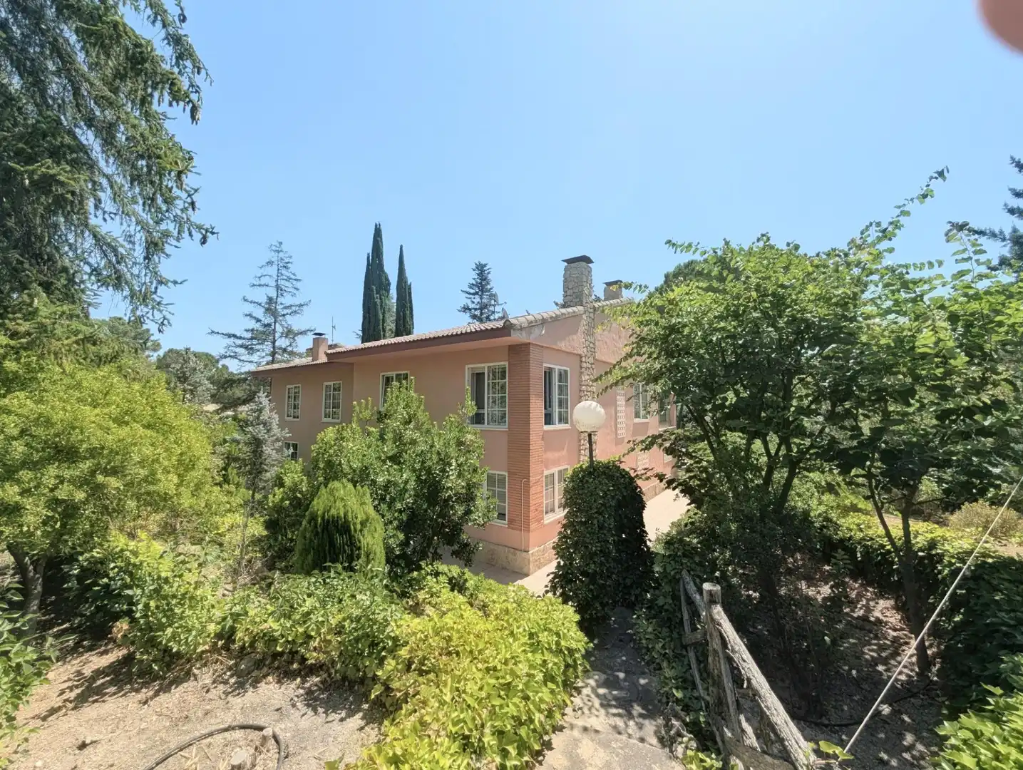 Vista exterior de Casa o chalet en venta en Alcoy / Alcoi con Aire acondicionado, Calefacción y Jardín privado