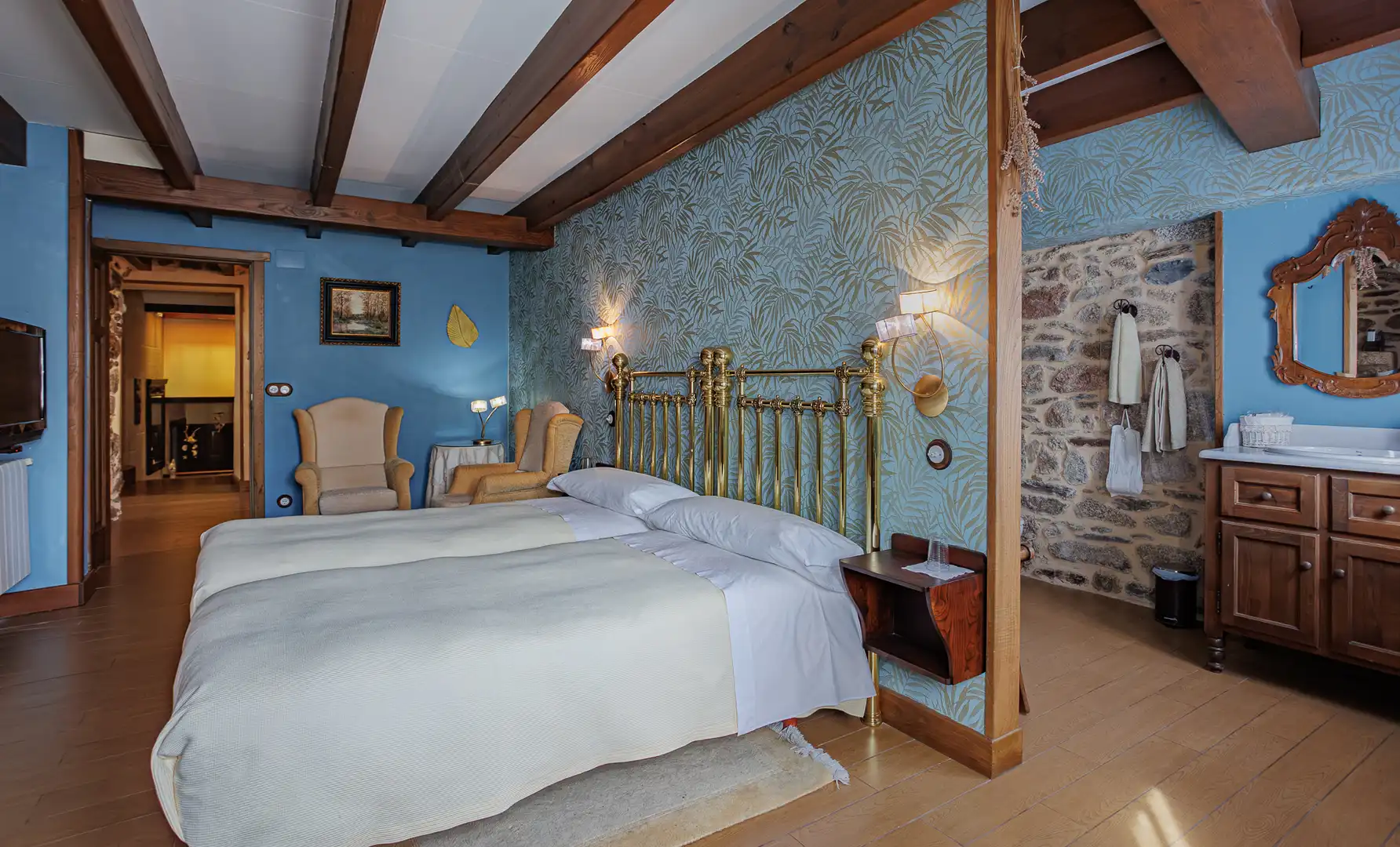 Bedroom of Commercial properties for sale in A Veiga 