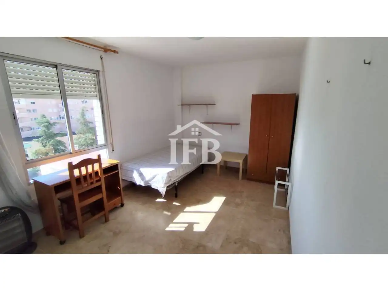 Flat with terrace to rent in Plaza Américas, imagen 26