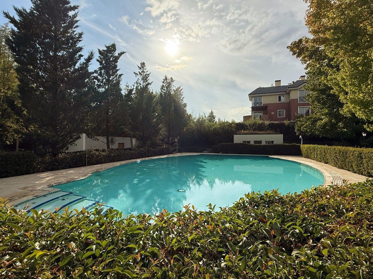 Swimming pool of Duplex to rent in  Madrid Capital  with Air Conditioner, Parquet flooring and Terrace
