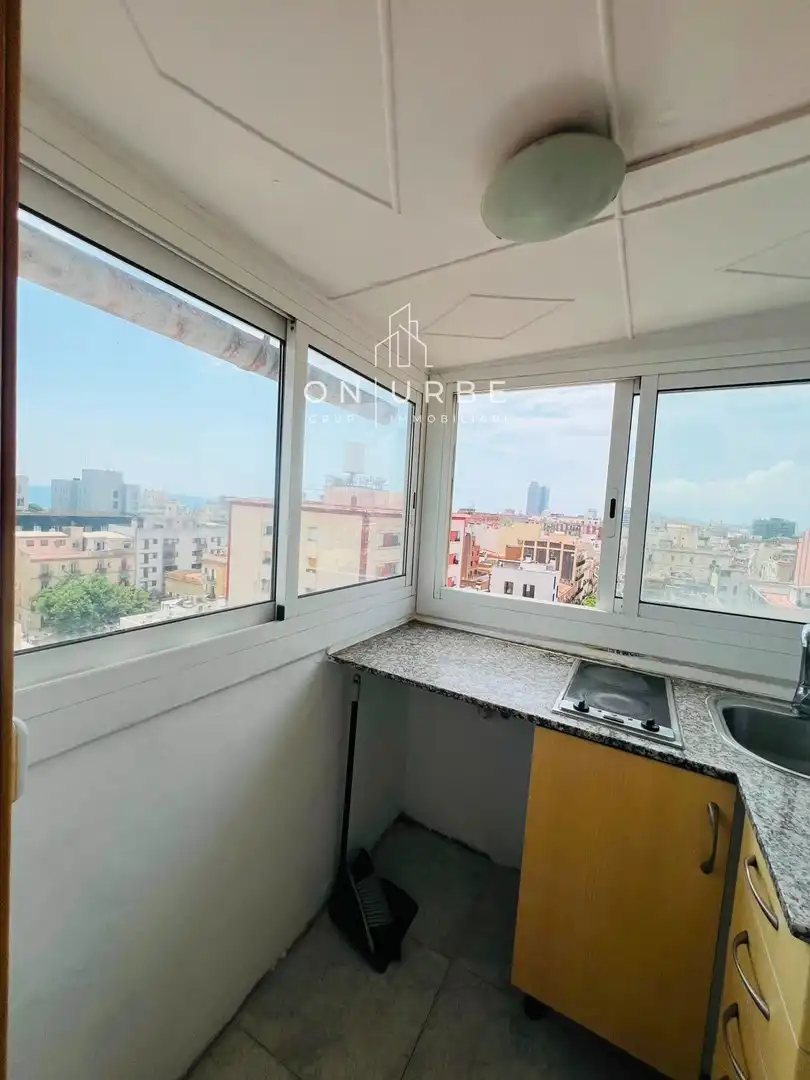 Habitación de Ático en venta en Barcelona con Calefacción